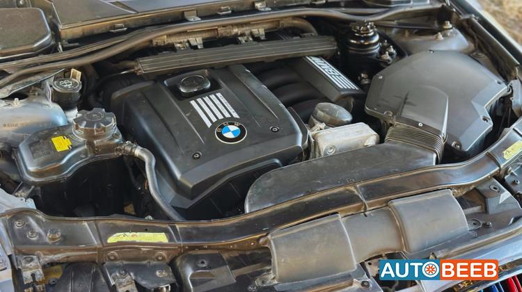 BMW 330 2008