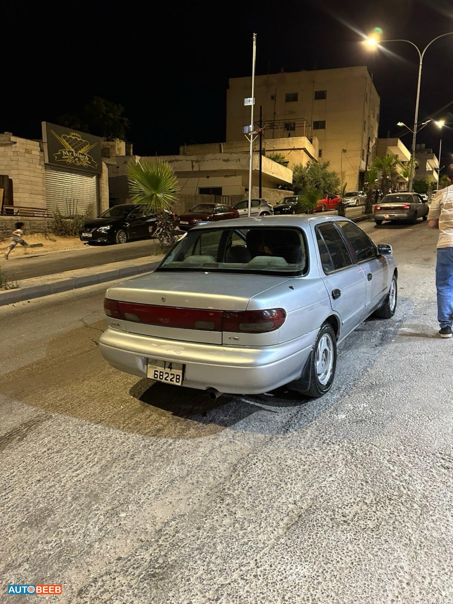كيا سيفيا 1995