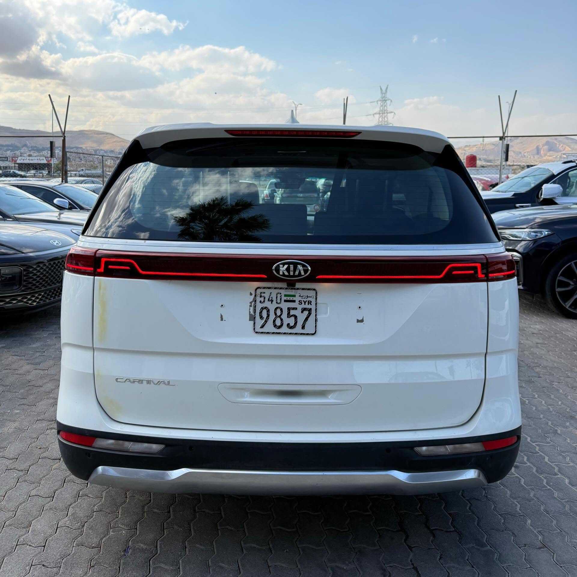 KIA Carnival 2022