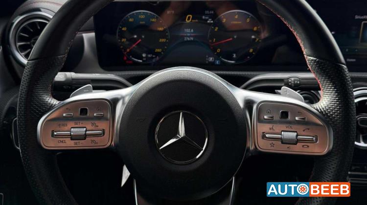 Mercedes Benz CLA250 2023