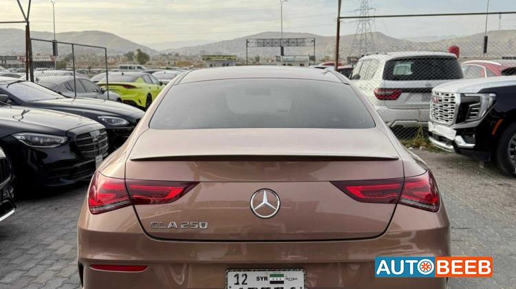 Mercedes Benz CLA250 2023