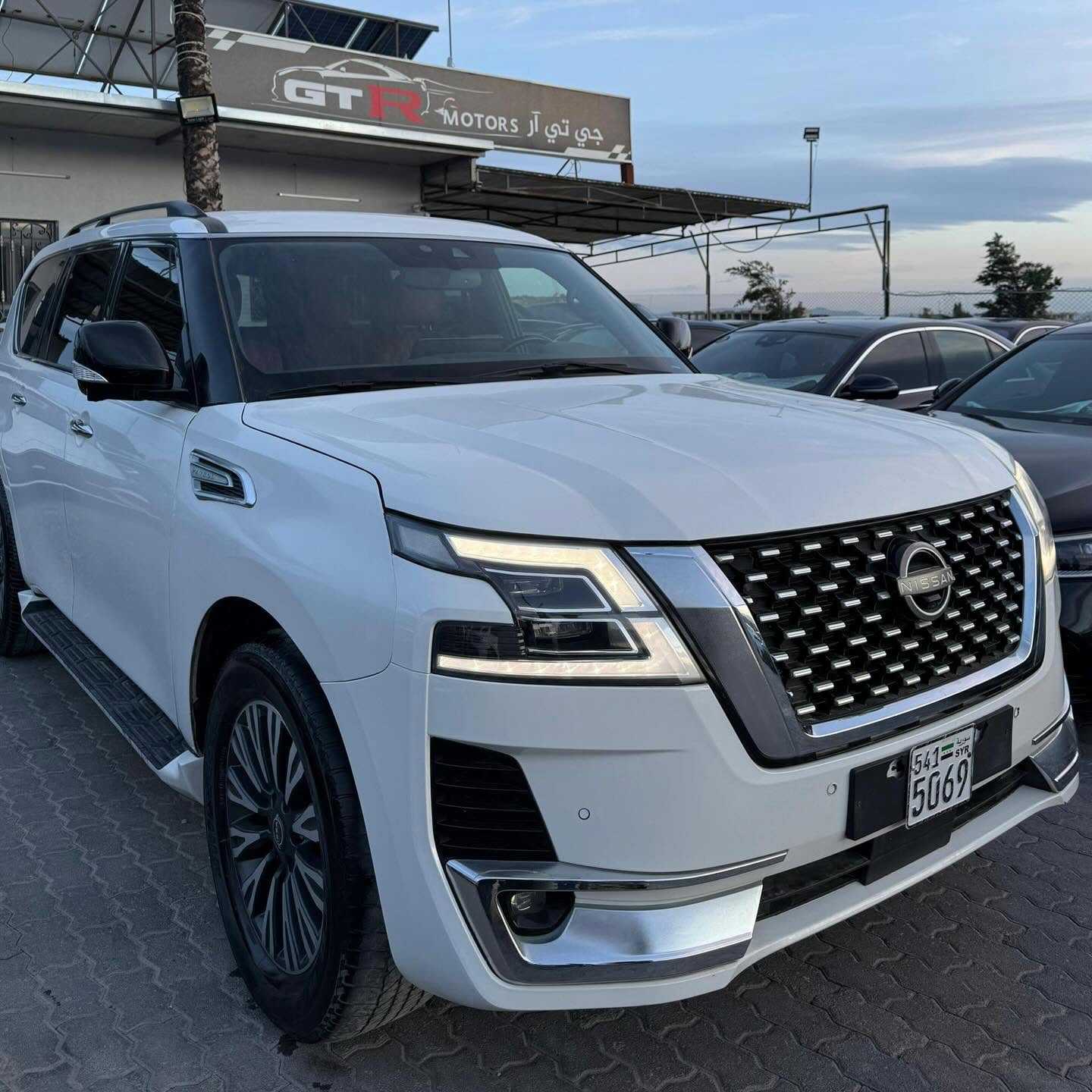 Nissan Armada 2022