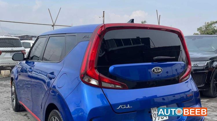 KIA Soul 2021