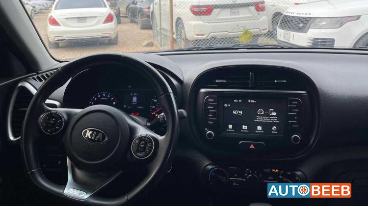 KIA Soul 2021