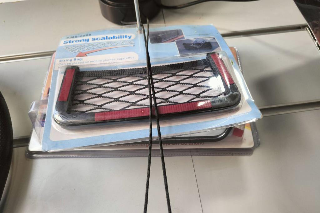  Phone holder  