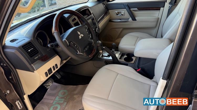 Mitsubishi Pajero 2017