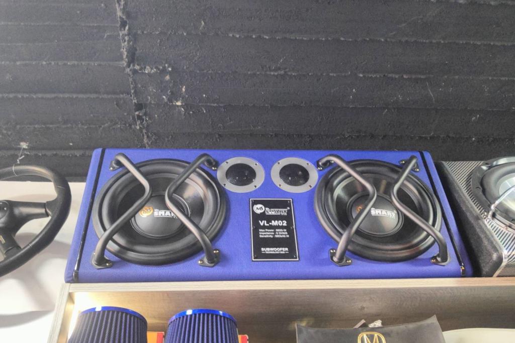  Speakers  