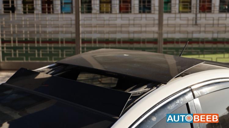 Toyota Prius 2012