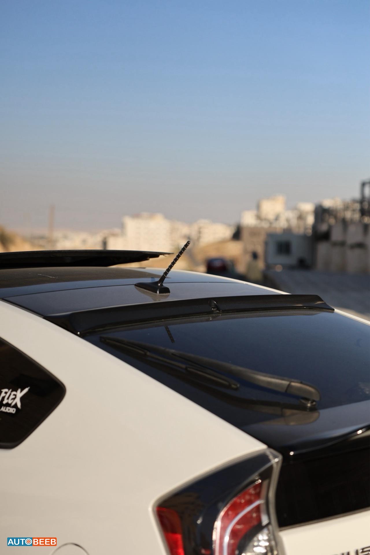 Toyota Prius 2012