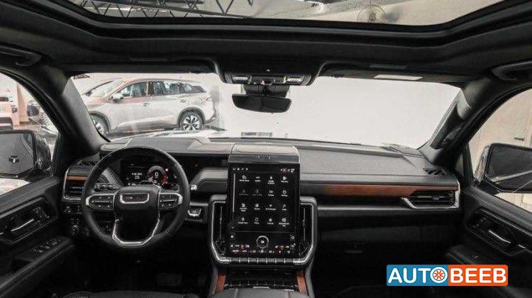 GMC Yukon 2025