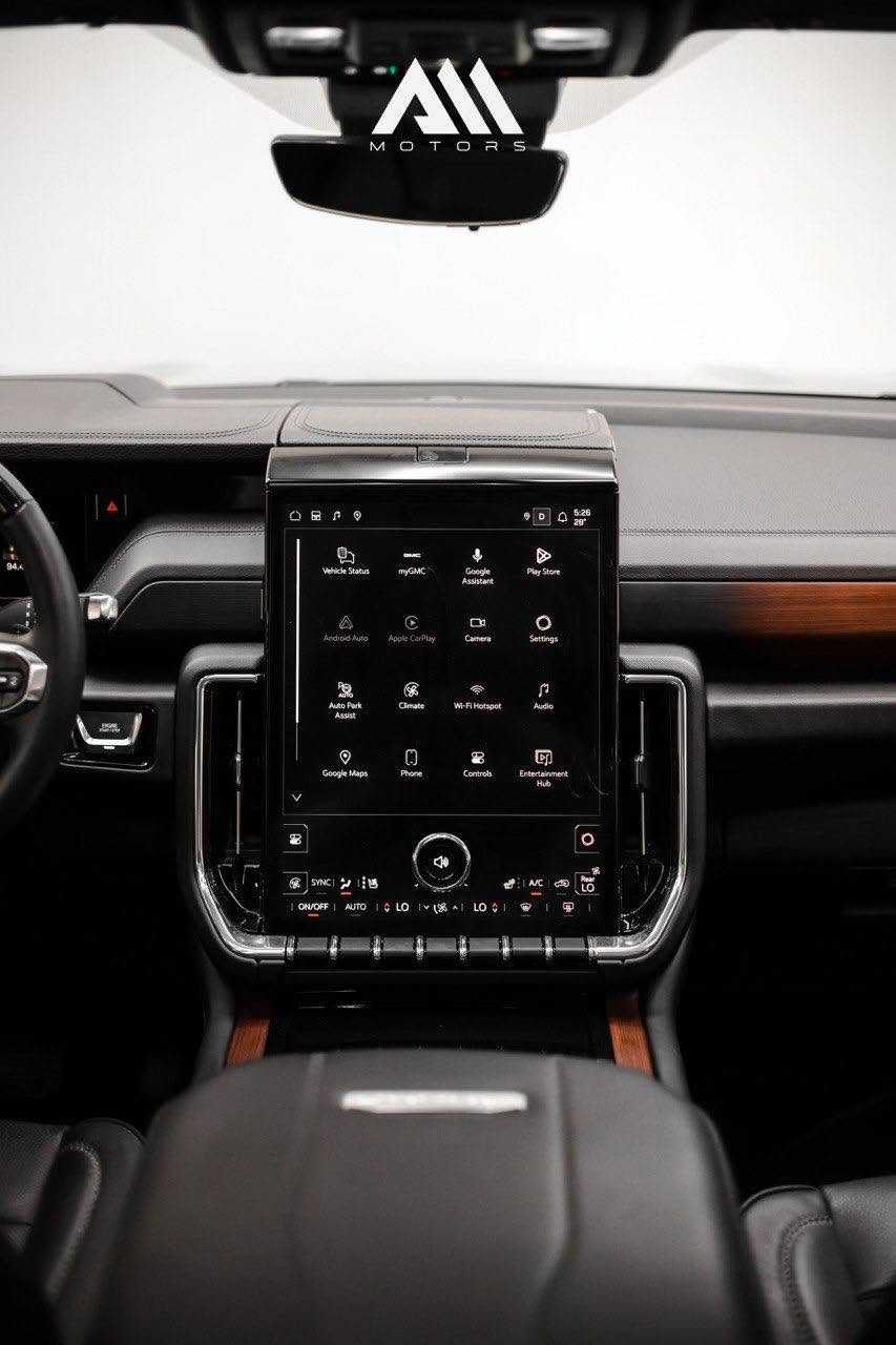 GMC Yukon 2025