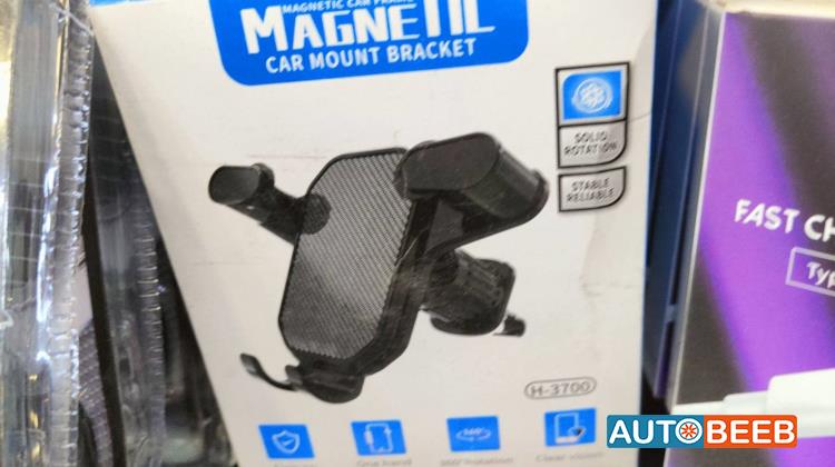  Phone holder  