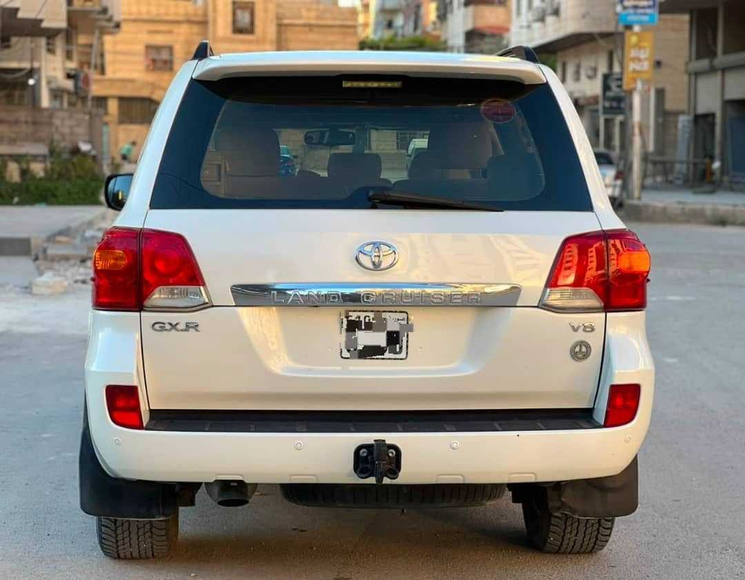 Toyota Land Cruiser 2014