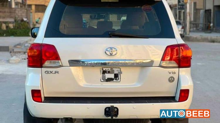 Toyota Land Cruiser 2014