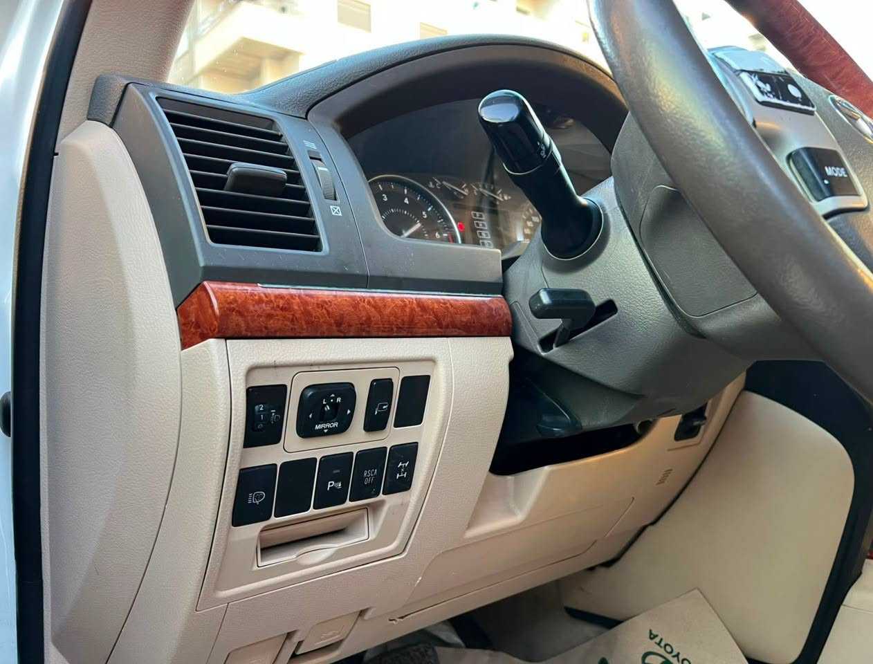 Toyota Land Cruiser 2014