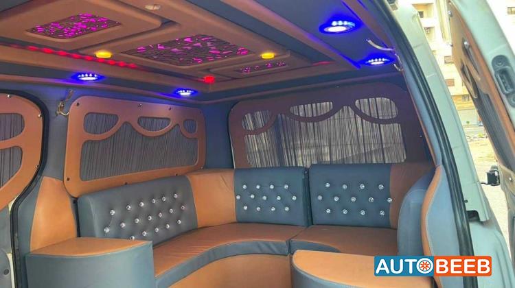 Minibus Hyundai 2012