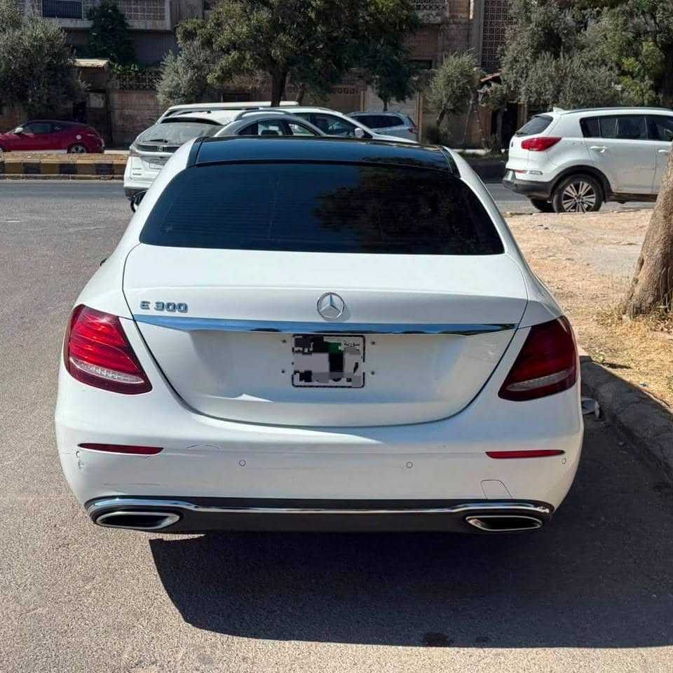 Mercedes Benz E300 2017