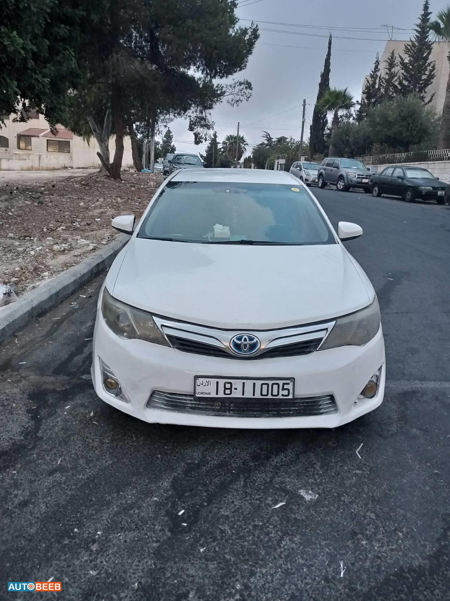 تويوتا كامري 2012