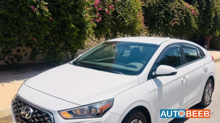 Hyundai Ioniq 2021