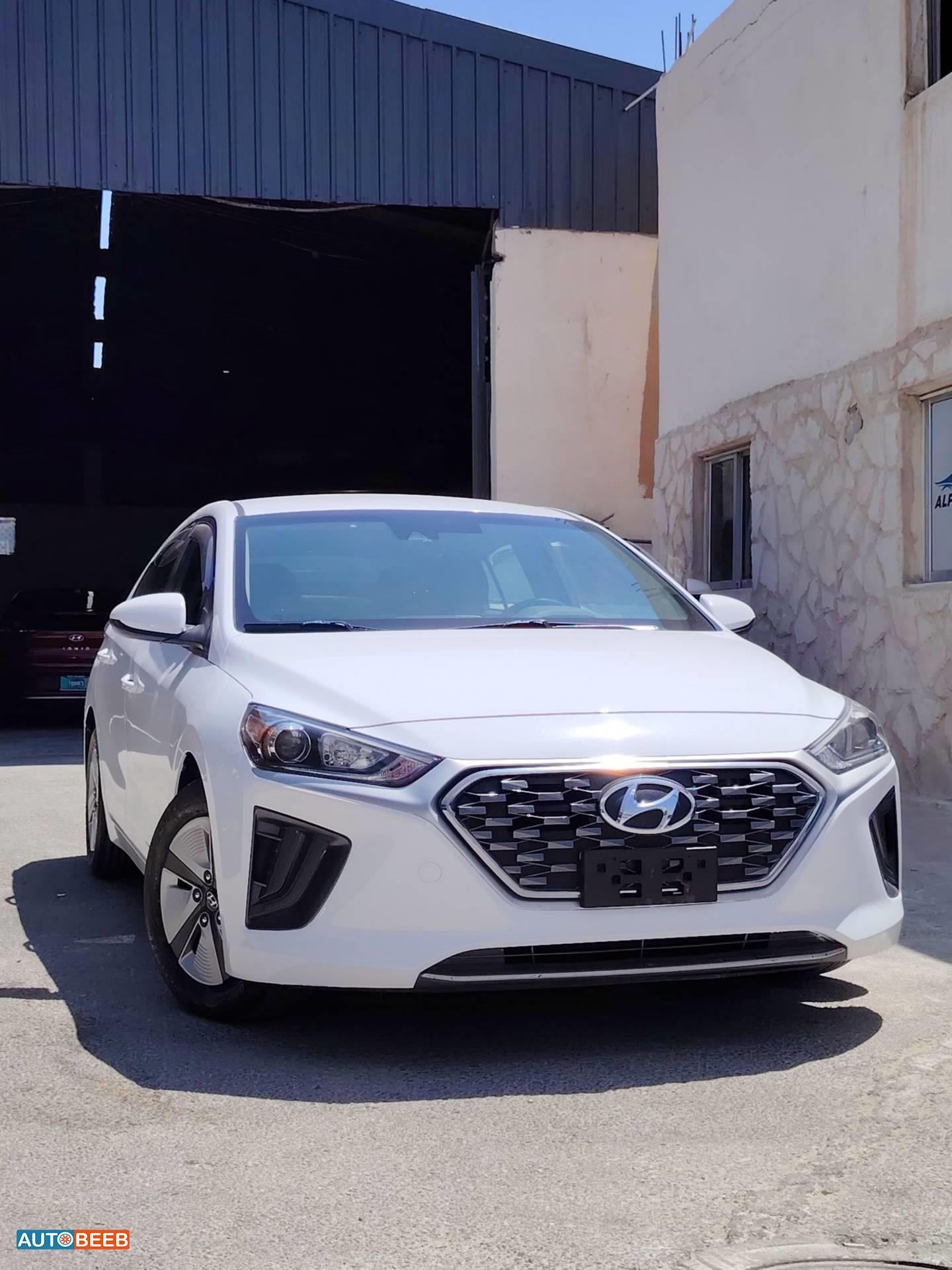 Hyundai Ioniq 2021