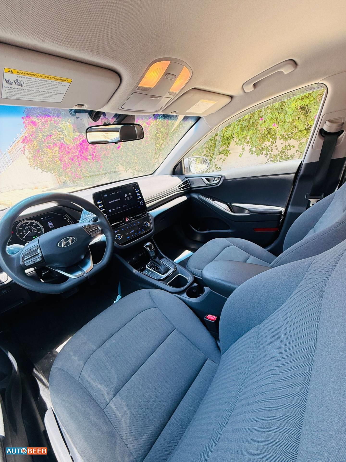 Hyundai Ioniq 2021