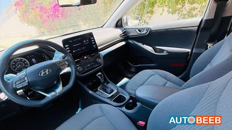 Hyundai Ioniq 2021