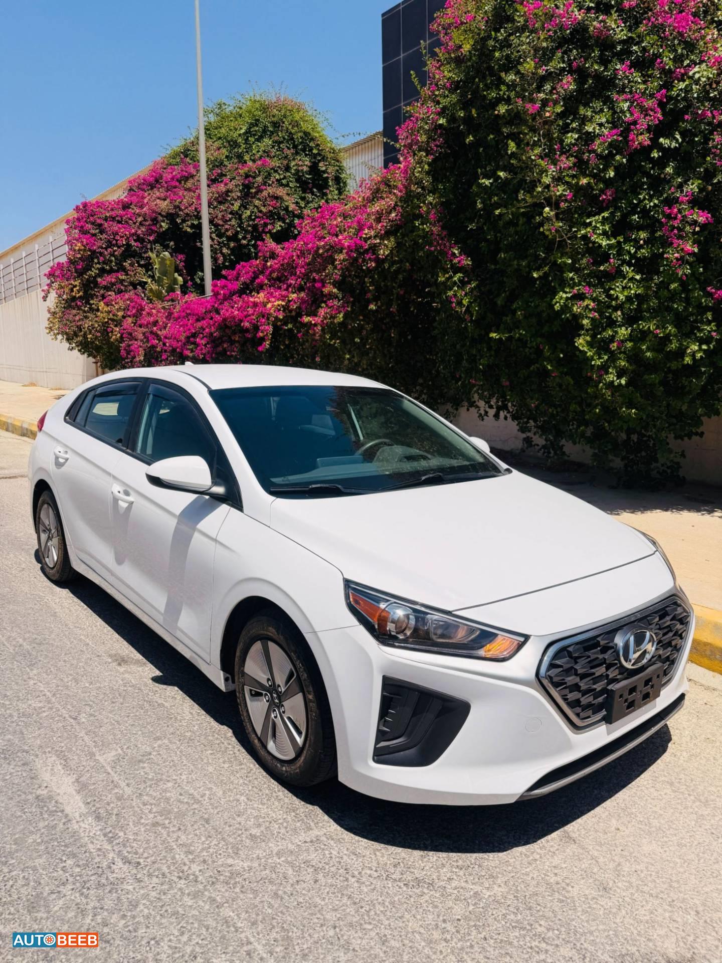 Hyundai Ioniq 2021