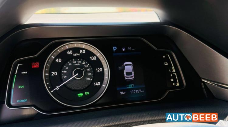 Hyundai Ioniq 2021