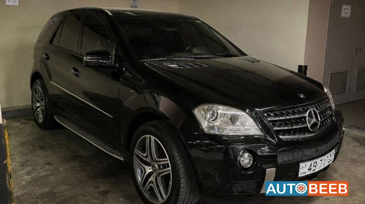Mercedes Benz ML500 2005