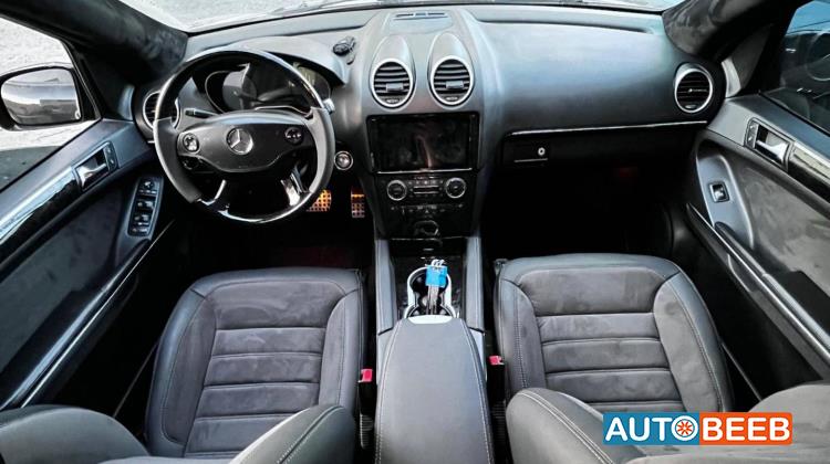 Mercedes Benz ML500 2005