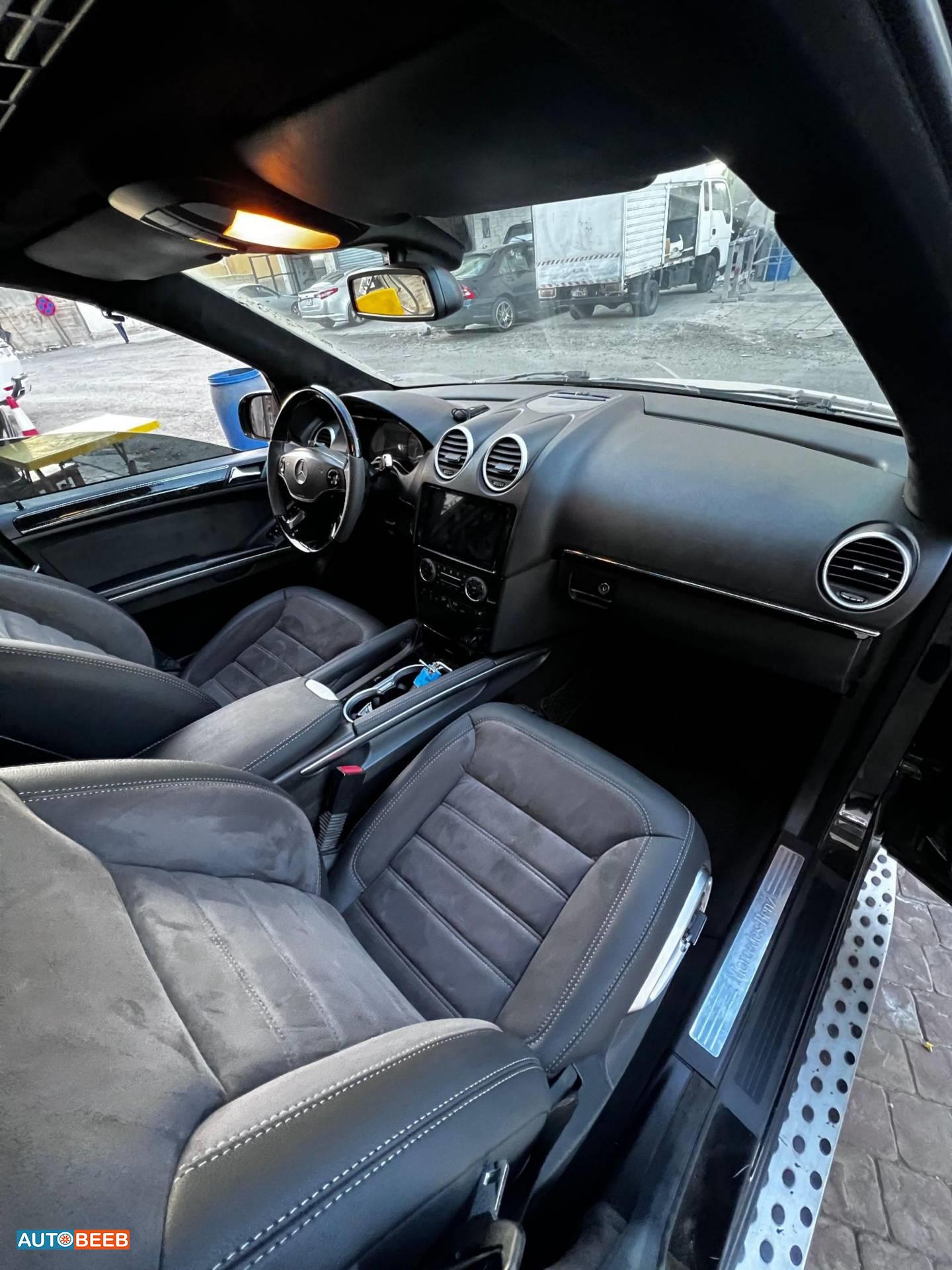 Mercedes Benz ML500 2005