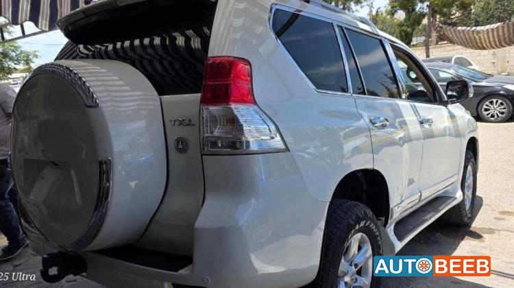Toyota Prado 2012