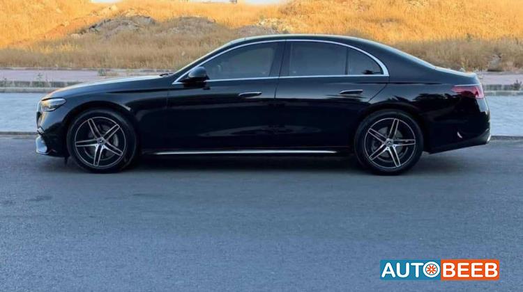 Mercedes Benz E300 2026