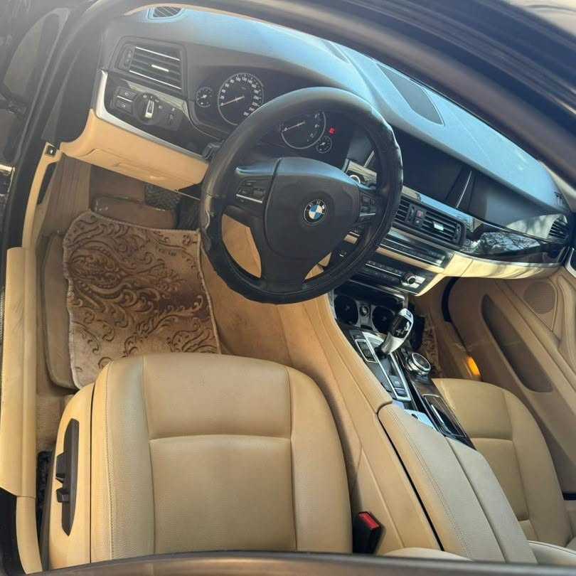 BMW 520 2015