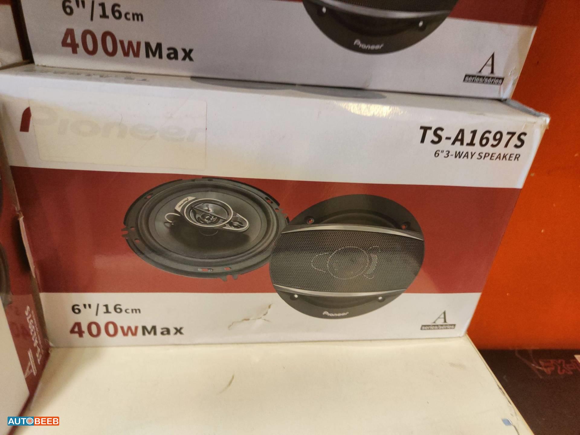 سماعات بايونير 400w