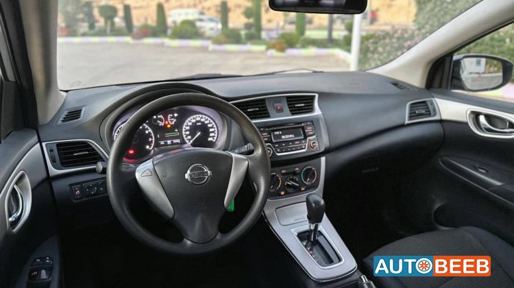 Nissan Sentra 2019