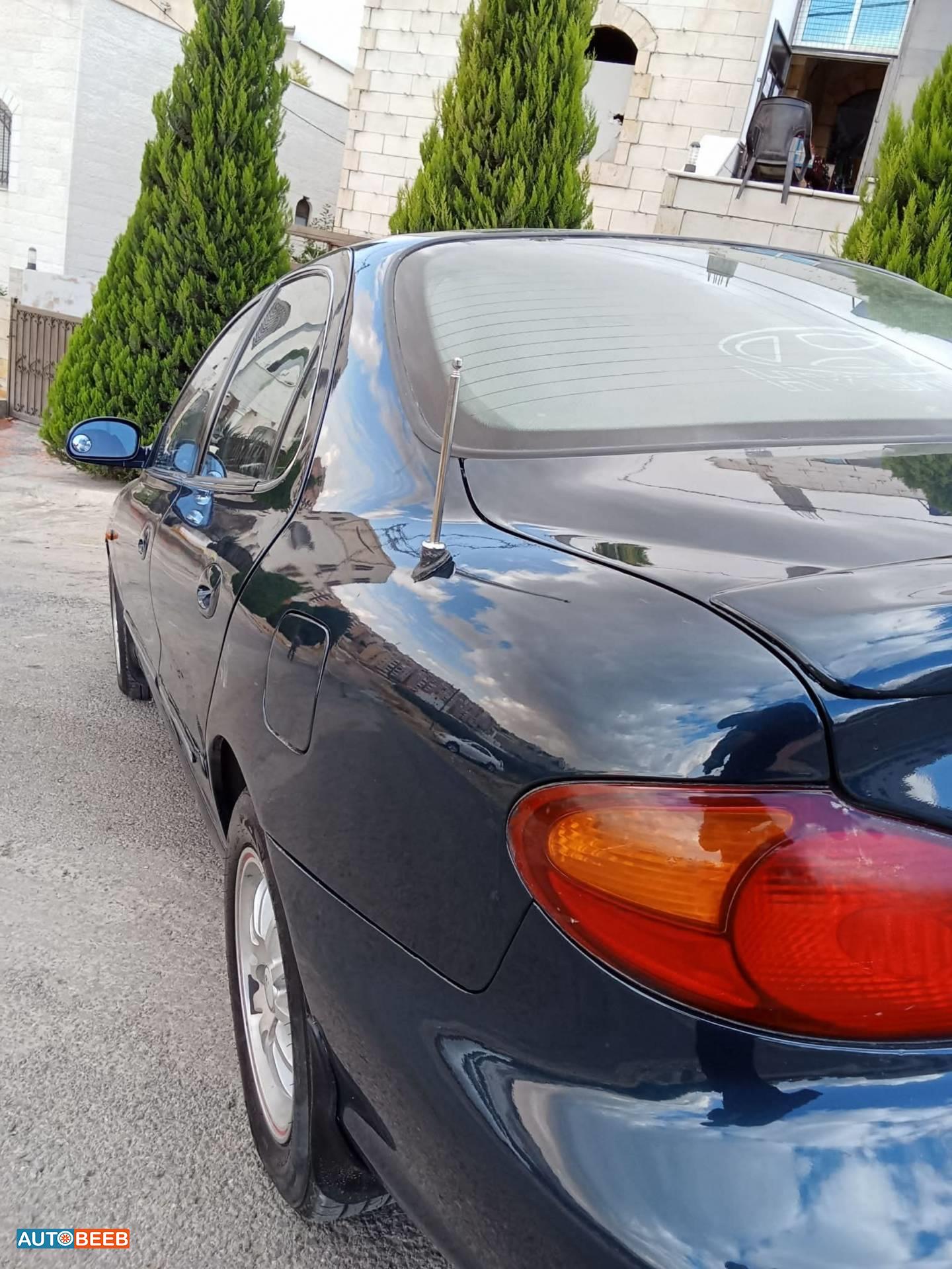 Hyundai Avante 1999