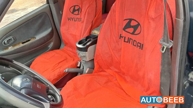 Hyundai Avante 1999
