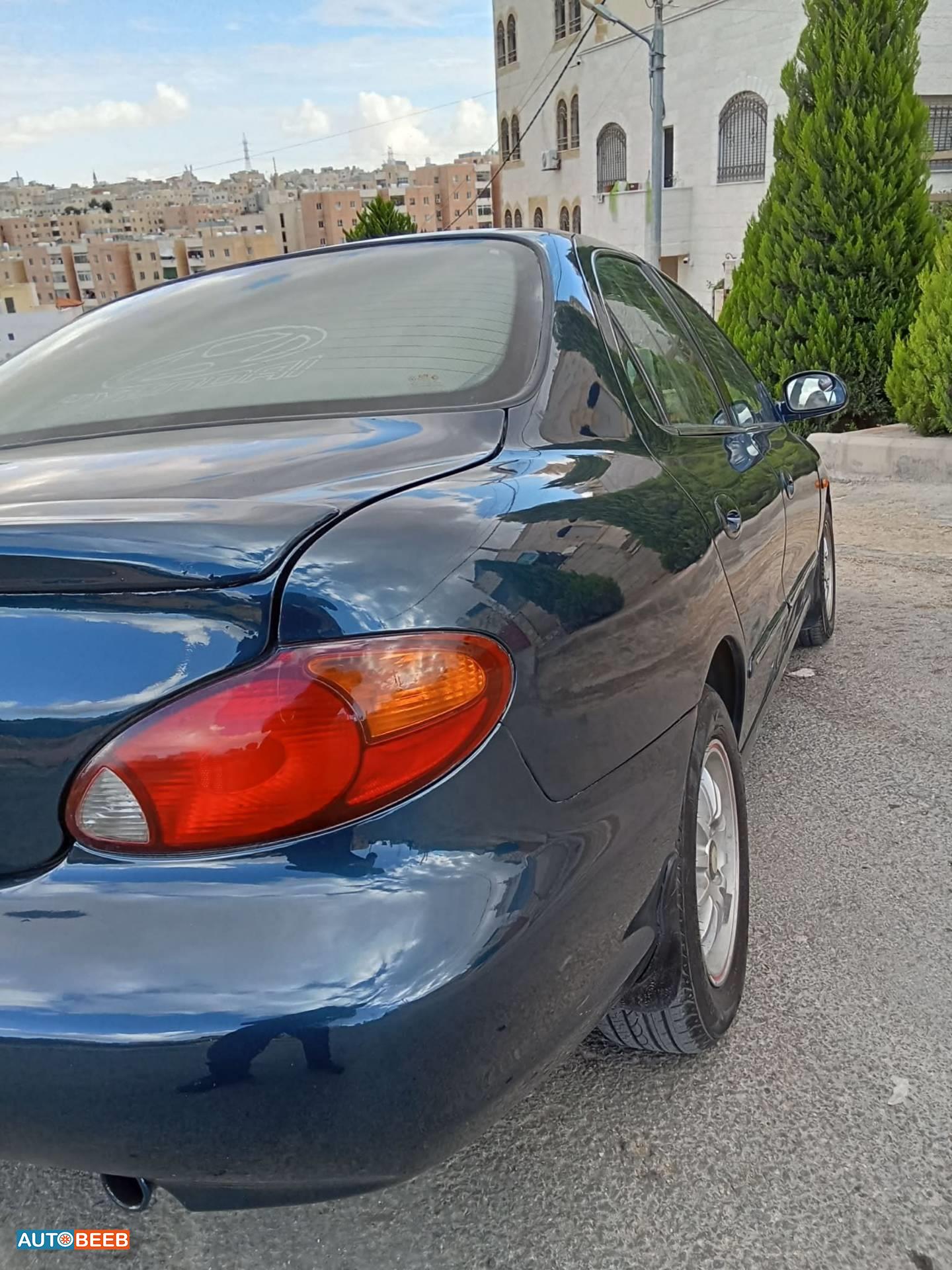Hyundai Avante 1999