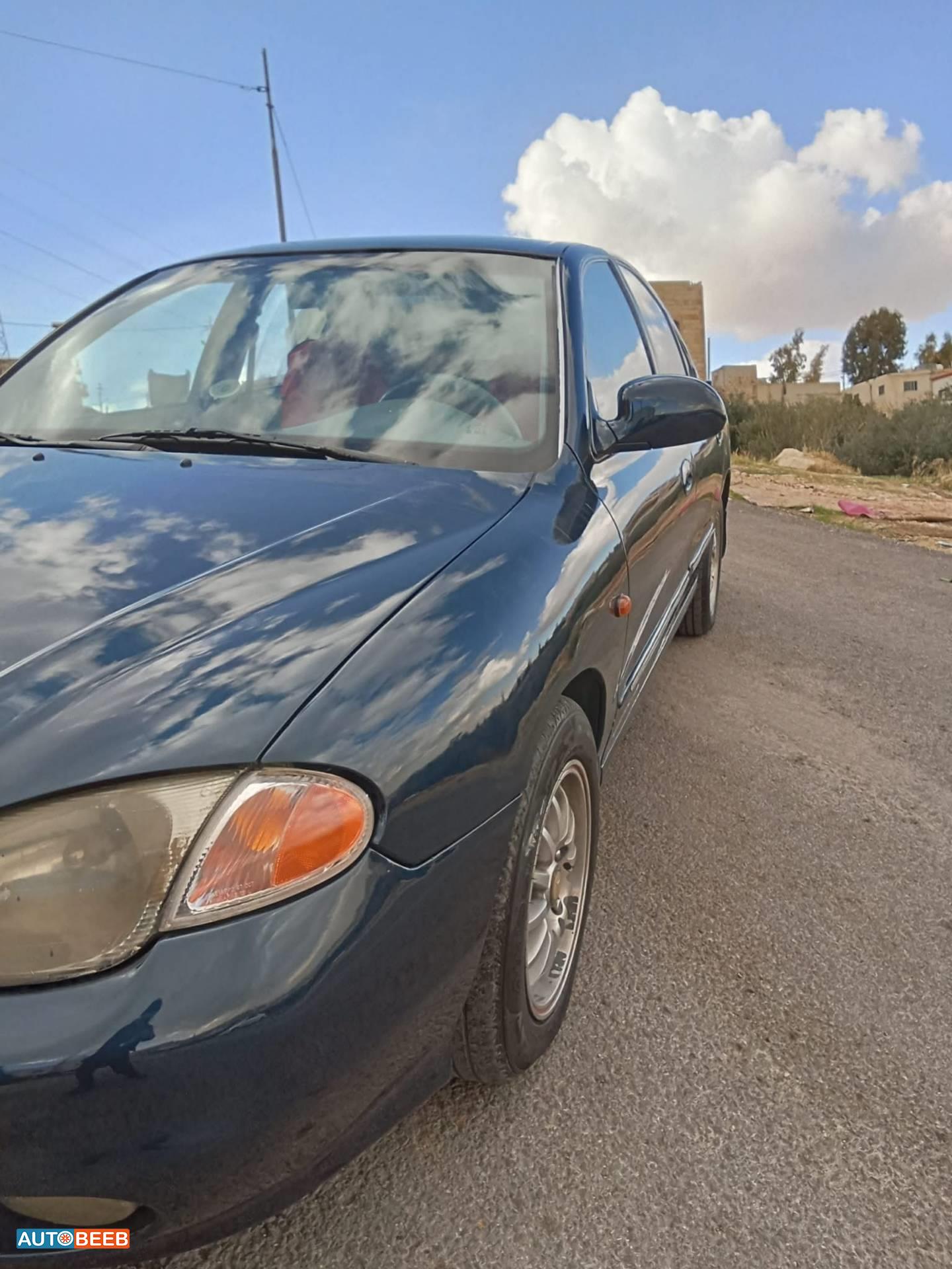 Hyundai Avante 1999