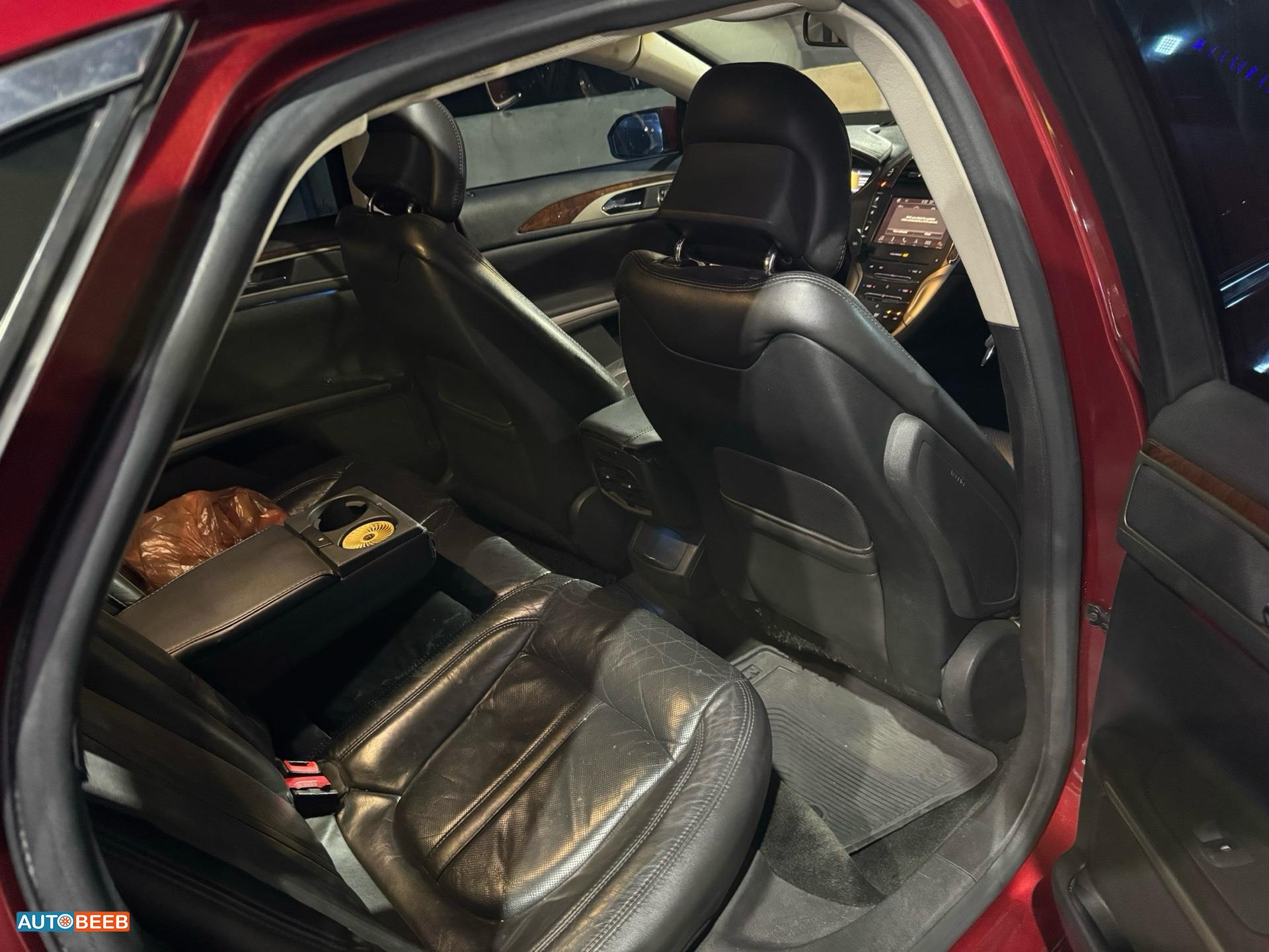 Lincoln MKZ 2014