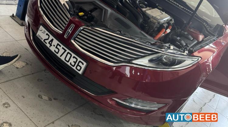 Lincoln MKZ 2014