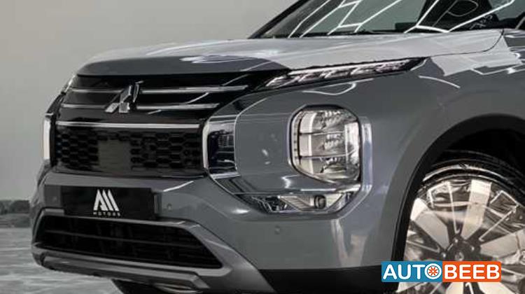 Mitsubishi Outlander 2025