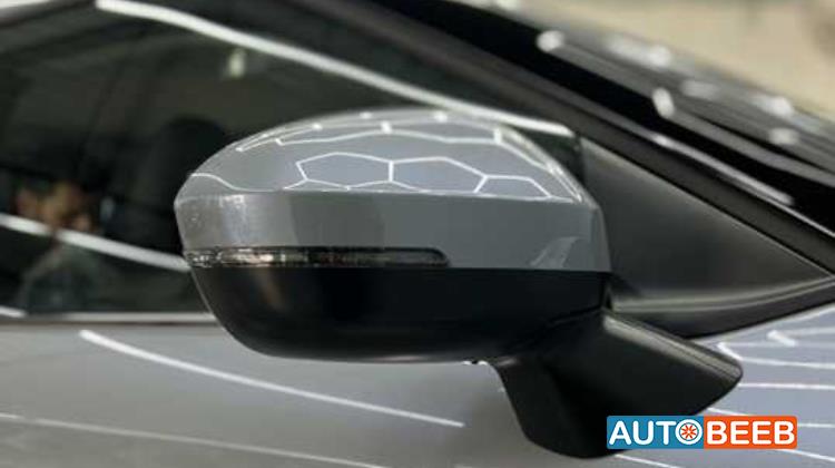 Mitsubishi Outlander 2025