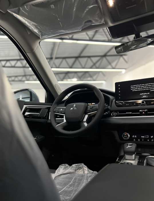 Mitsubishi Outlander 2025