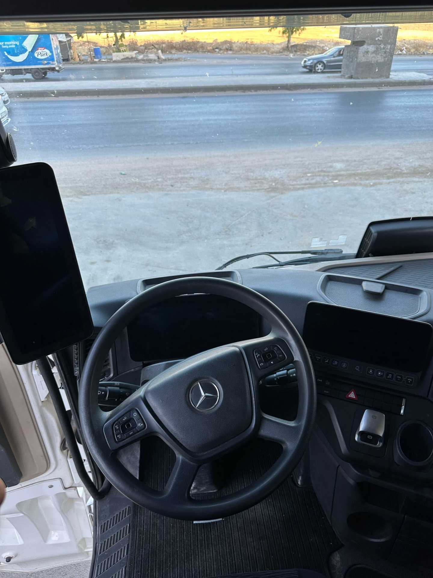 Tractor Unit Mercedes Benz 2020