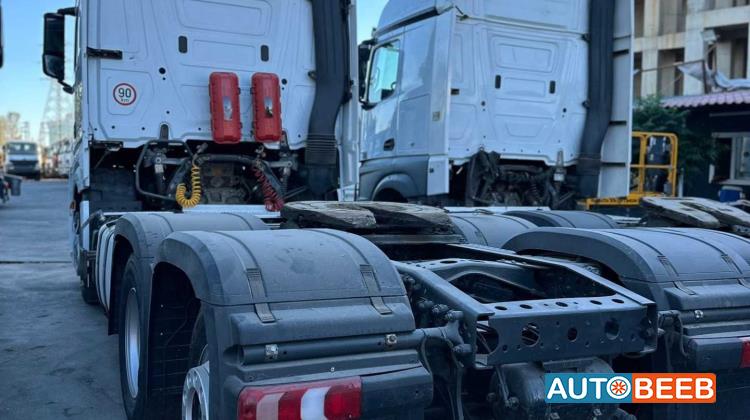 Tractor Unit Mercedes Benz 2017