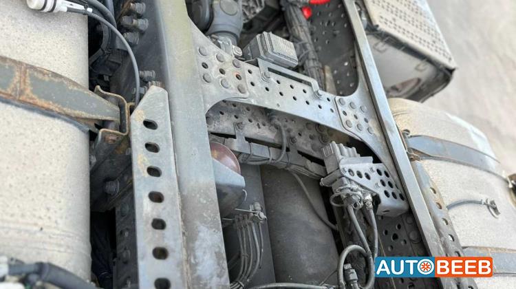 Tractor Unit Mercedes Benz 2017