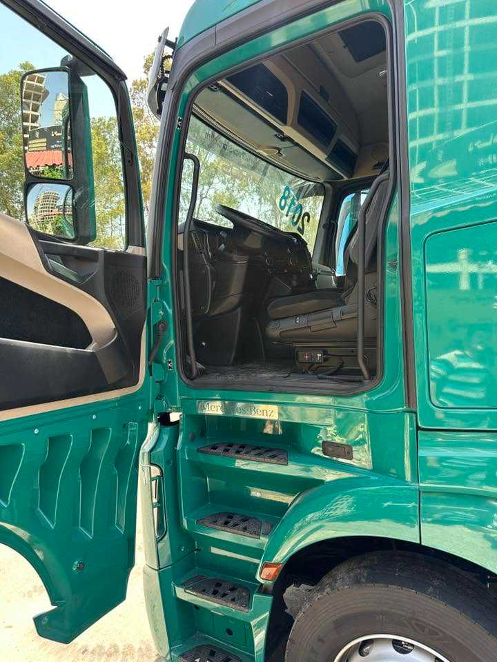 Tractor Unit Mercedes Benz 2018