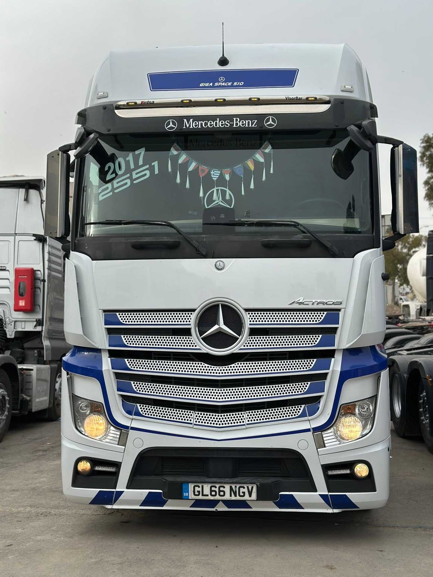 Tractor Unit Mercedes Benz 2017